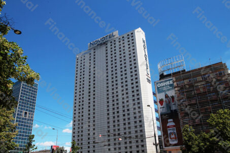 Novotel - Rondo Dmowskiego 1