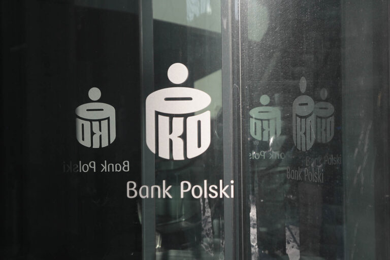 instytucje finansowe