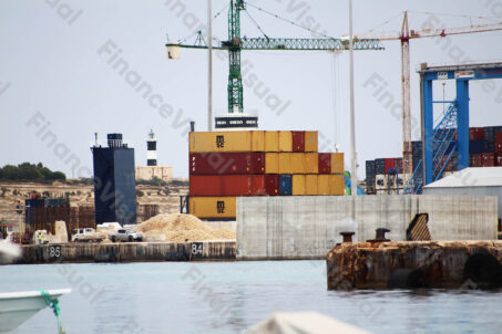 Port kontenerowy w Marsaxlokk 3
