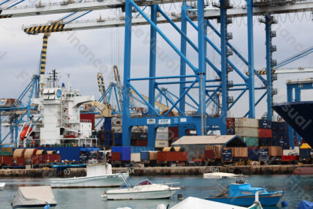 Port kontenerowy w Marsaxlokk 4