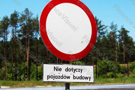 Zakaz wjazdu - pojazdy budowy 2
