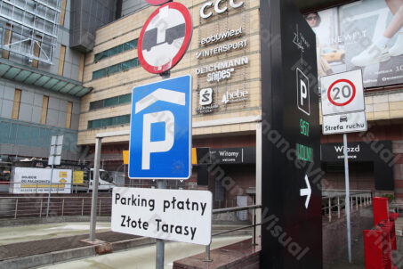 Złote Tarasy - parking