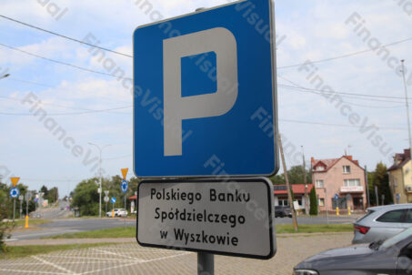 Bank BPS w Wyszkowie - parking 1