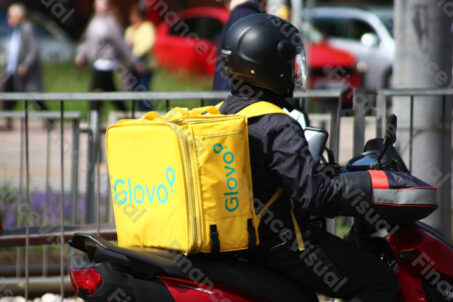 Glovo kurier 10