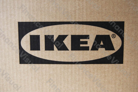 IKEA - logo - paczka 1
