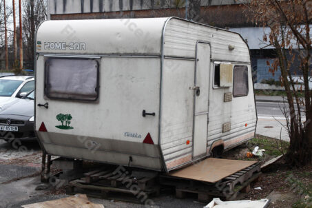 Przyczepa kempingowa 12