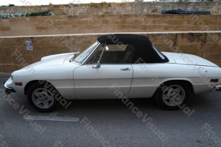 Samochód Alfa Romeo - Malta