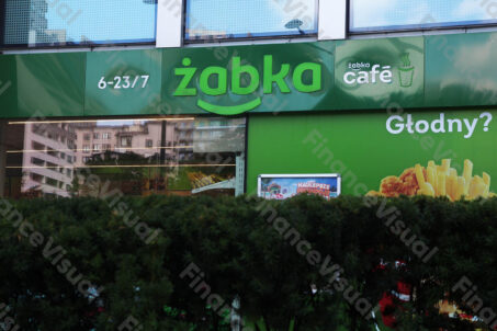 Sklep Żabka 10
