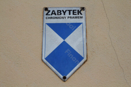 Zabytek - tablica informacyjna